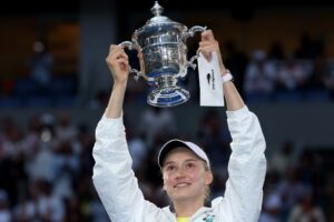 Rybakina ovládla US Open a je svetovou jednotkou. Do kariérneho Grand Slamu jej chýba Paríž